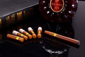 不规范的电子烟害了多少人？