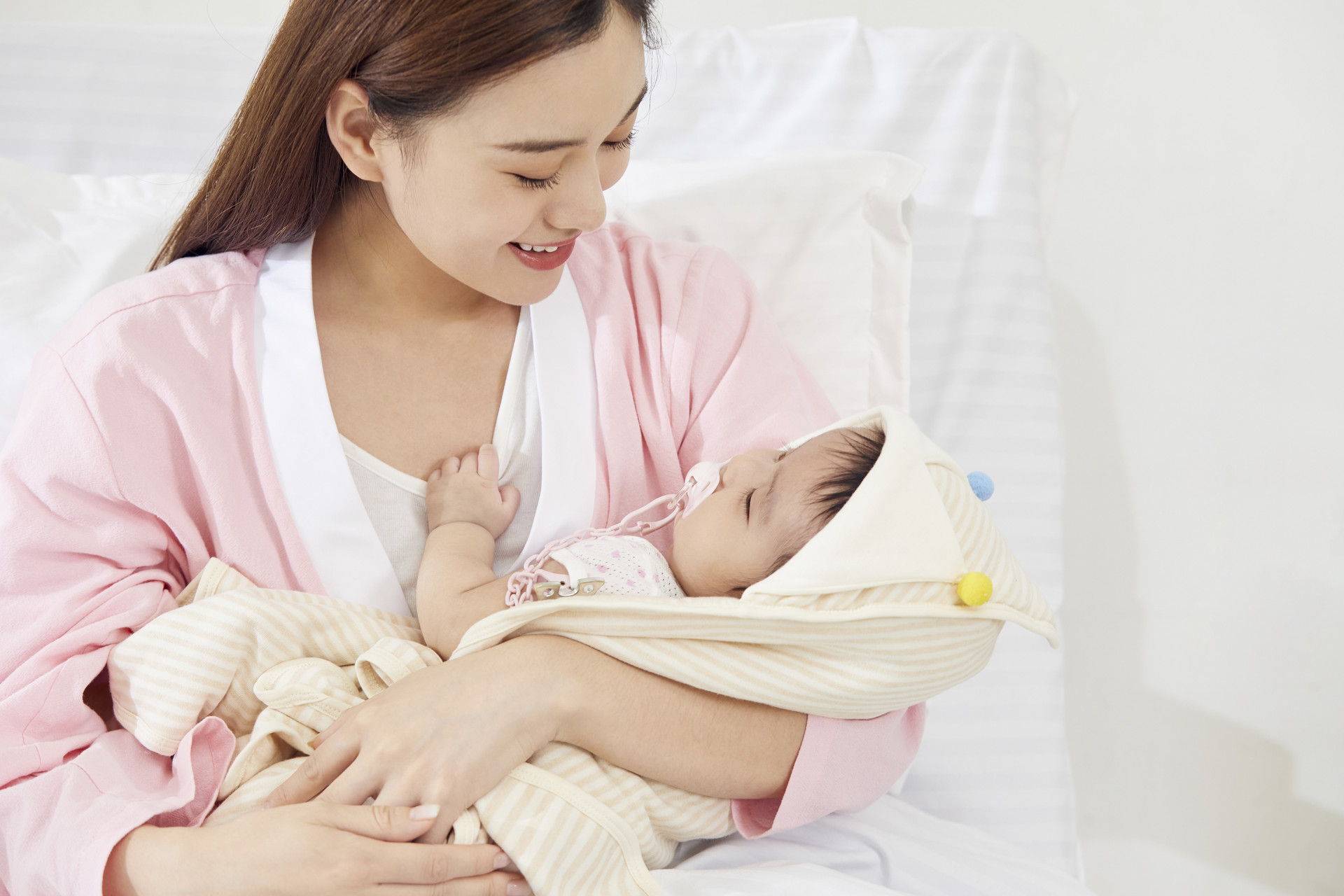 产后脱发应该怎么办？